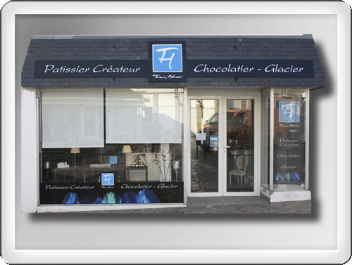 communication et publicité adhésive pour vitrines à Quiberon, Auray, Vannes, Morbihan